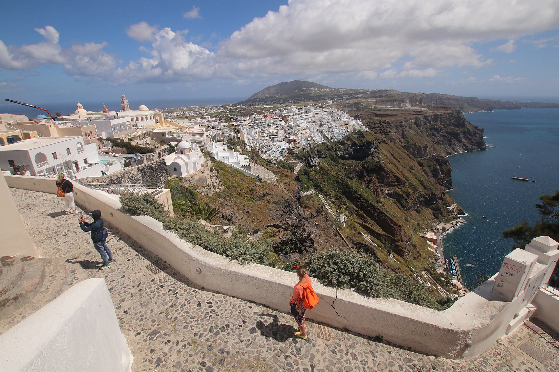 Greece stay, 3